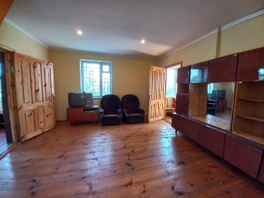 Продаж будинку дачного типу з мансардою та комунікаціями с. Сонячне