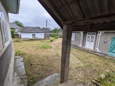 Дім чернівецька область 47 соток