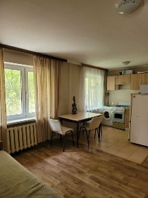 Продаж двокімнатної квартири на Чоколівському бульварі від власника