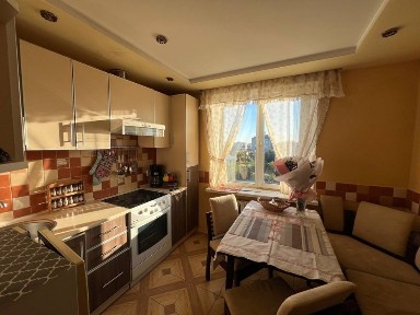 Довготривала аренда 2 к. квартири Р-н Урожаю