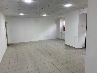 Аренда Центр 10-100м² под магазин, торговое помещение, отд. вход. пл. Св.