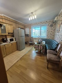 До 3 х чоловіків Здам будинок 100 м. кв