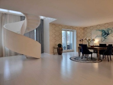 Центр Б. Хмельницкого 80-82 5-комн евростандарт долгосрочно