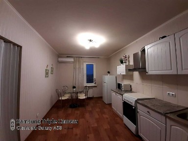 Чудова, сучасна квартира вул. Чавдар 14 м. Осокорки 10хв. пішки! Власник!