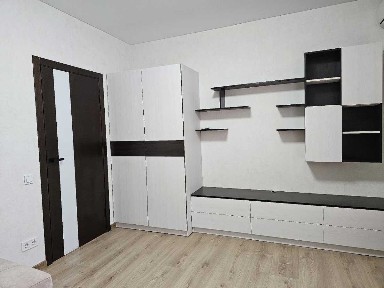 Киев, Тираспольська, 54