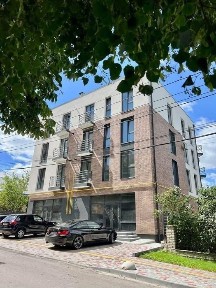 Продається приміщення в будинку клубного типу