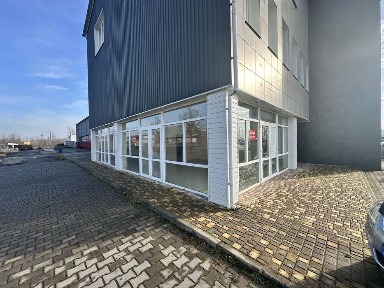 Комерційне приміщення 100 м²