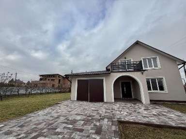 Продам просторий 2 поверховий будинок з ремонтом | 6 хв від кільця
