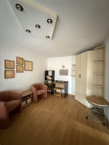 Сдам 1 комнатную квартиру в центре. Ул. Космическая, 24а