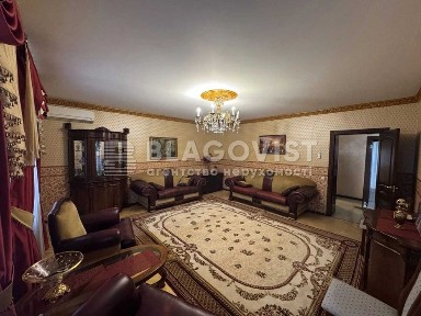 Продаж 3кім. 95м2.Введенська 5. Центр історичного Подолу.