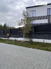 Продаж 3 поверхового будинку з верандою і ділянкою на 12 соток, 296 кв. м, 6 кімнат, на вулиця Верхня • ID 33639231