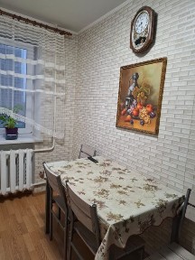 Двухкомнатная квартира Адмиральский пр. Фонтан.