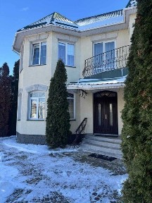 Продаж будинку з Ремонтом, меблями в Центрі Гатне. 16 соток Землі Київ