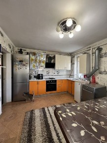 Продаю одноэтажный 3х ком дом в пгт. Великодолинское