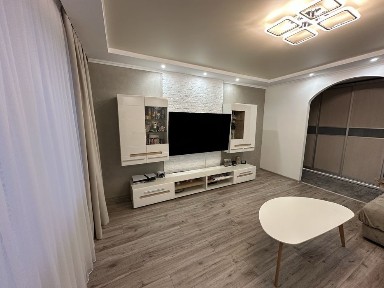 Сдам 3ком Красный Камень