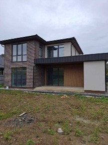 Продаю стильний будинок біля річки! 152м2/6соток