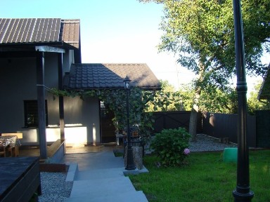 Будинок, відпочинок з басейном, Карпатським Чаном (Автономне живл. )