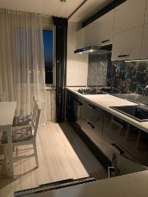 Продам 2 комн. кв. 70 м2 район Новые Дома.