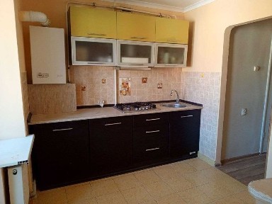 2 ккімнатна, Володимирська 67 Центр газ