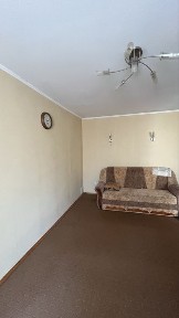 2 кімнатна квартира в місті Комарно (40 кілометрів від Львова)