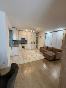 Продаж 2-кім. квартири вул. Винна Гора (новобудова)