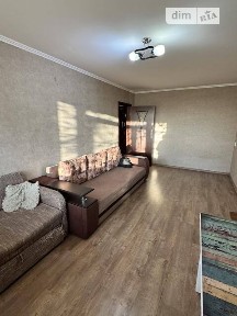 Продаж 1к квартири 31 кв. м на вул. Першотравнева 3 • ID 33647872