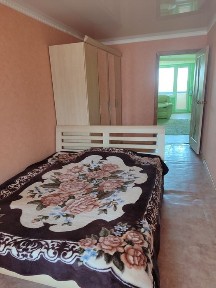 Продам квартиру на Зарічному