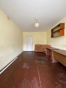 Продам 2х ком. квартиру, которая выведена в нежилой фонд Левый берег