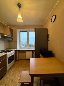 Киев, Половецкая ул., 16