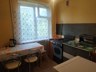 1к. Рембаза, газова плита. Поліська 16. поруч вулиця Бориспільська