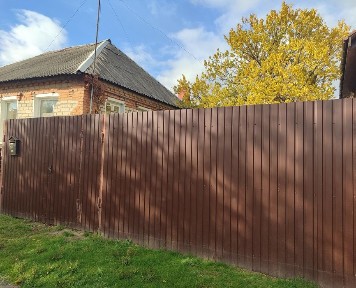 Продам частину будинку на Баварії, район бору