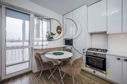 Продаж 1 кімн. квартири ЖК Кришталеві джерела/Феофанія/Метрологічна/