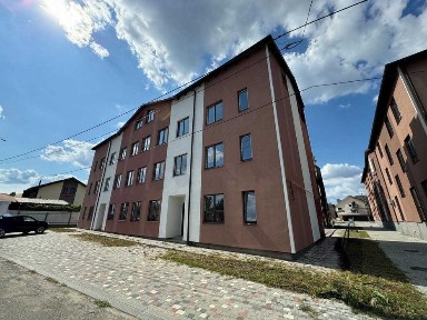 Простора дворівнева квартира 100 кв. м. беля озера, Гостомель.