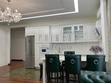 Продаж 3к квартири з новим ремонтом, вул. Малевича, 48, Центр