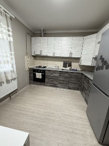 Оренда квартири на землі у центрі міста