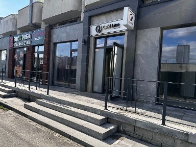 Продається приміщення з орендарем 61,4м2