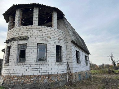 Продам будинок (недобудова) в с. Нові Петрівці Вишгородського району