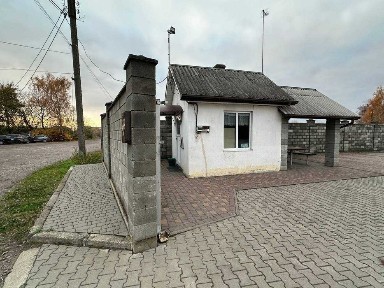 Продаж складських приміщень з під'їзними залізничними коліями