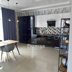 Продам будинок з ремонтом в Доброславі