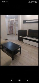 Аренда 3- х комн. кв. Центр. ост. Школа. Ул. Героев 93 бригады.