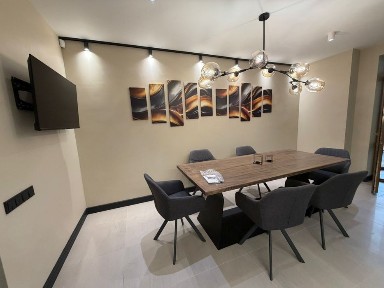 Київ, Шевченківський, вулиця Юрія Іллєнка 83Д