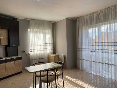 Оренда двокімнатної квартири 380$ в будинку клубного типу