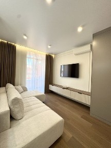 Продається пентхаус з дизайнерським ремонтом