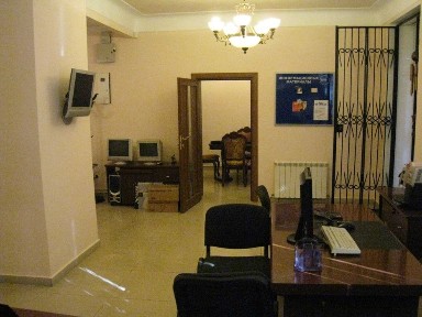 Продам помещение 1 эт. не жилой фонд, красная линия ул. Криворожская.