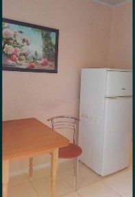 Продам 1-нокомнатную квартиру. Цена договорная.