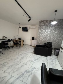 Мукачево, площа Кирила і Мефодія 13