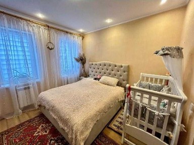 Дом кирпичный, на Баварии с удобствами