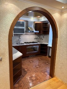 Сдам 3-х кімнатну квартиру на набіріжній