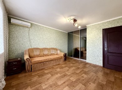 Однокімнатна квартира район «Міського саду»