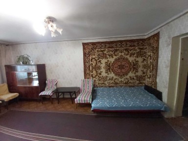 Здам двокімнатну квартиру. Полуничний провулок.